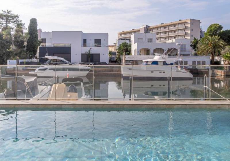 Appartement - Propriété de revente - Roses - Port