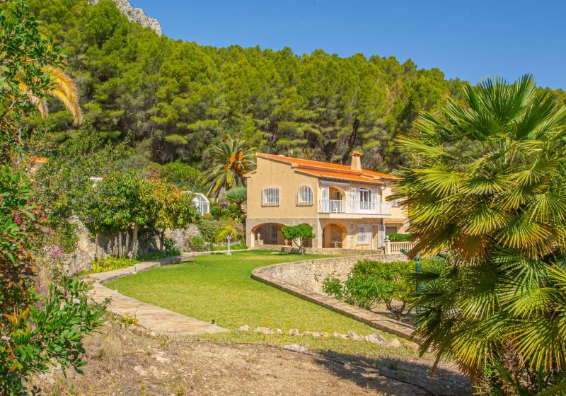 Villa - Resale Property - Benissa - Benissa