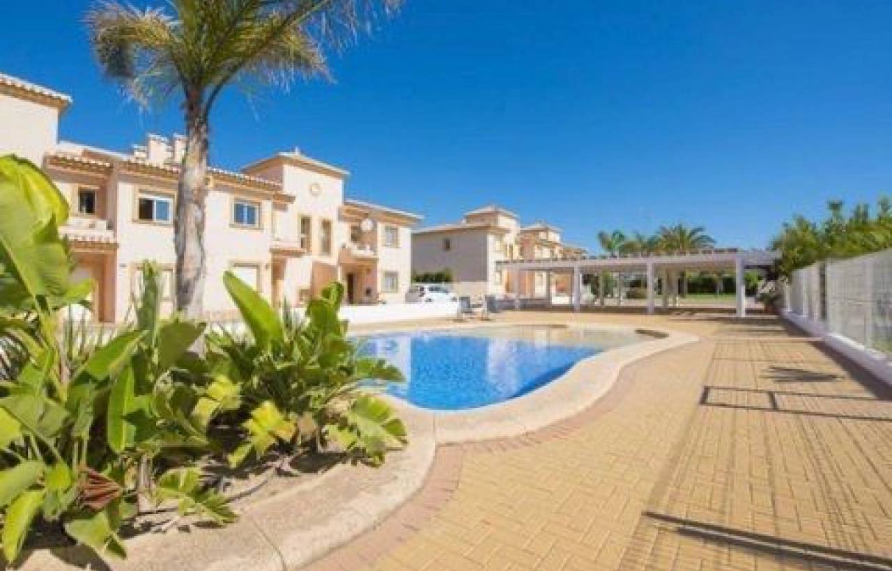 Villa - Wiederverkaufseigenschaft - Calpe - OS-94726